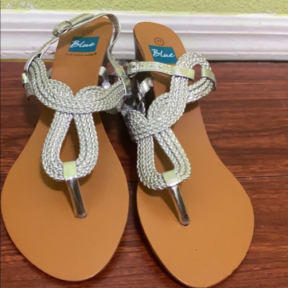 Sandals short heals